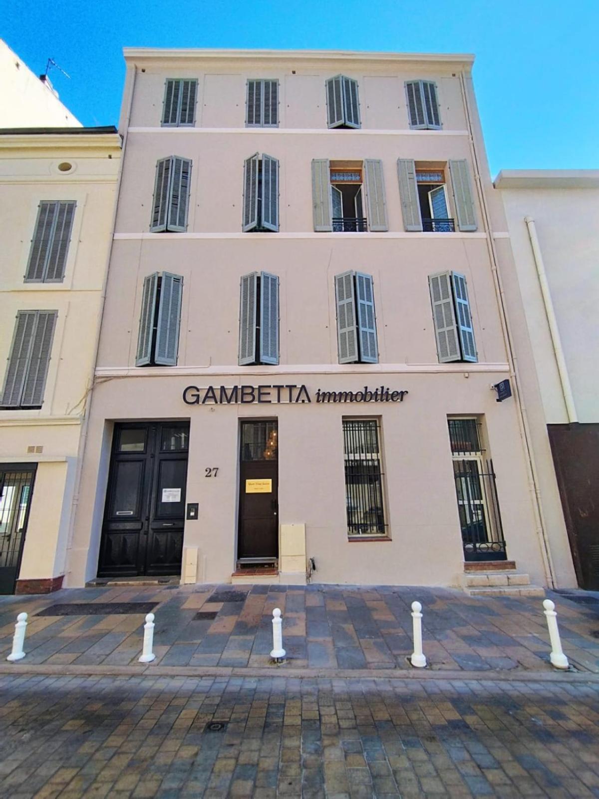 Short Time Suites Toulon Centre 3 "Le Spot" Check-In Auto Exterior photo